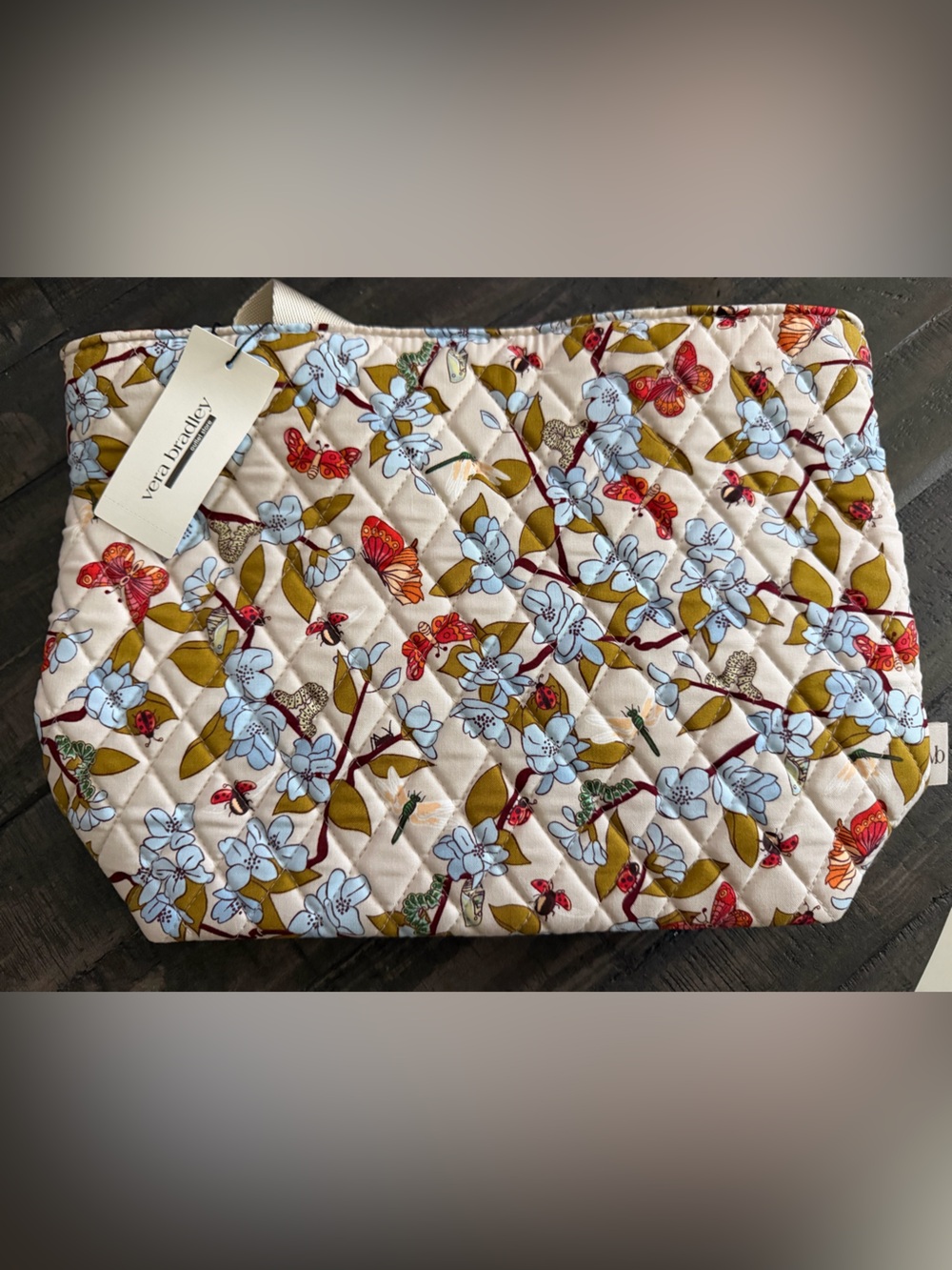 NWT Vera Bradley Cream Quilted Lunch Tote
